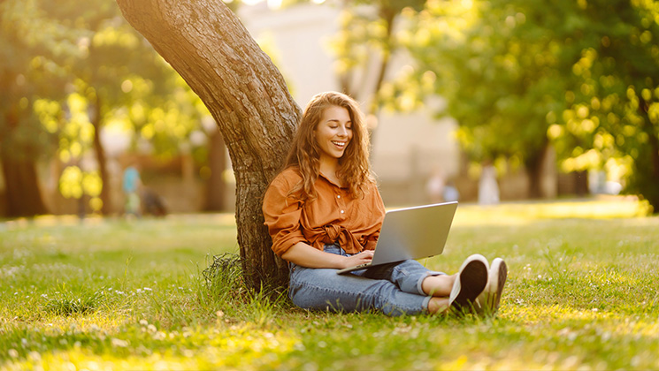 ¿Vale la pena hacer un magíster online en Chile? lo que conviene saber antes de matricularse
