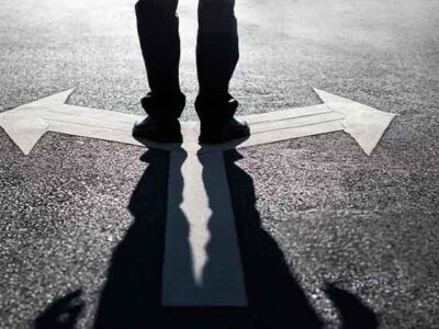 Diferencia entre diplomado y magíster: ¿Cuál es mejor para tu carrera?