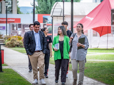 IA y Vida Universitaria: Más allá del Algoritmo